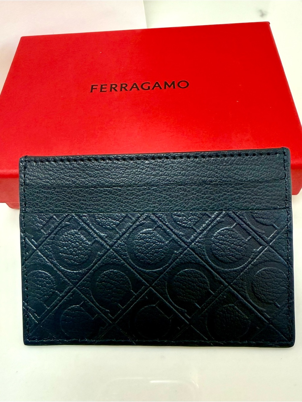 NWT - Salvatore Ferragamo Card Holder - Picture 4 of 6